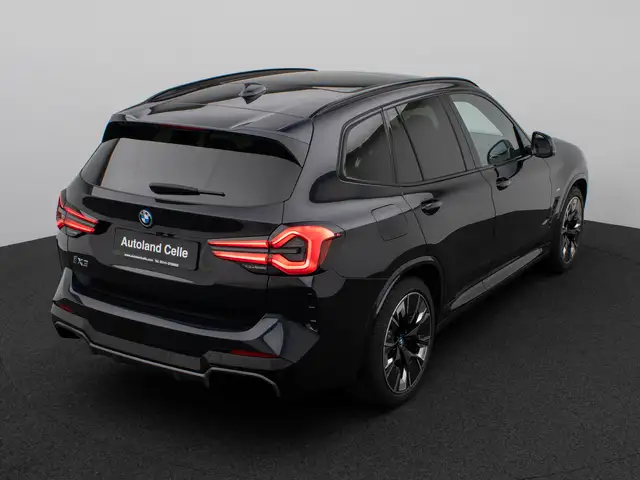 BMW X3 view 7