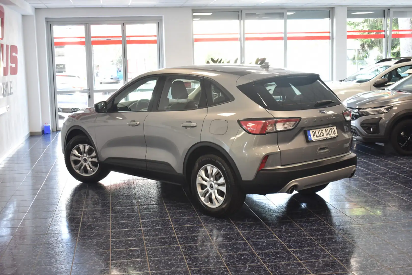 Ford Kuga 1.5 Cool & Connect Navi LED PDC 1-Hand AHK Grau - 2