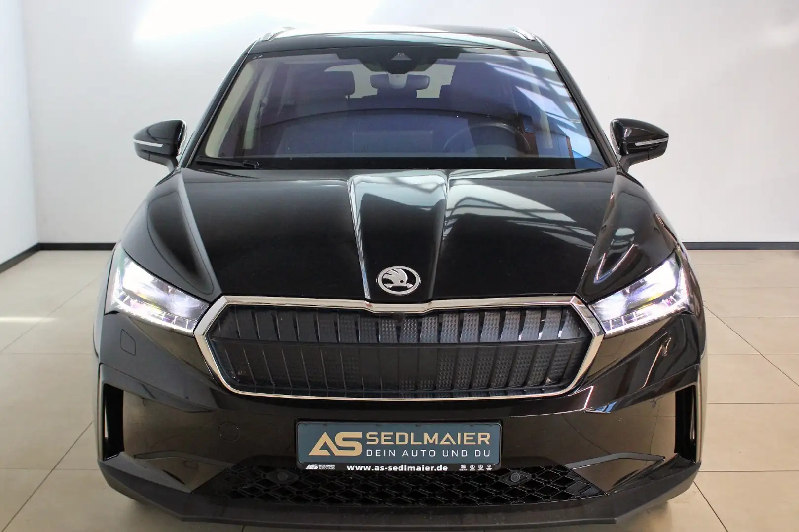 Skoda Enyaq iV 80 Suite AHK|WPumpe|ACC|MATRX|Leder|SHZ Schwarz - 2