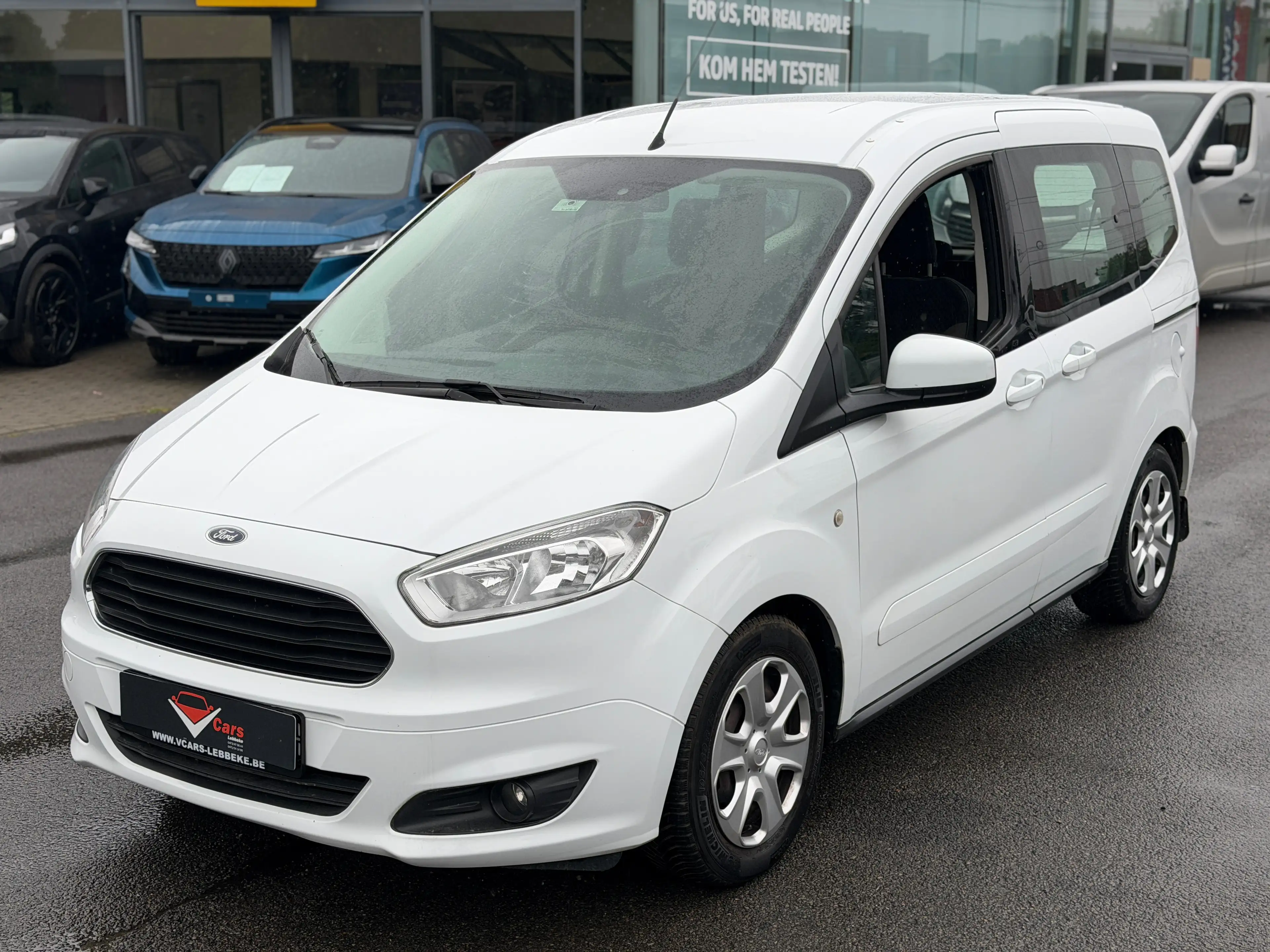 Ford Tourneo Courier 1.0 EcoBoost Ambiente