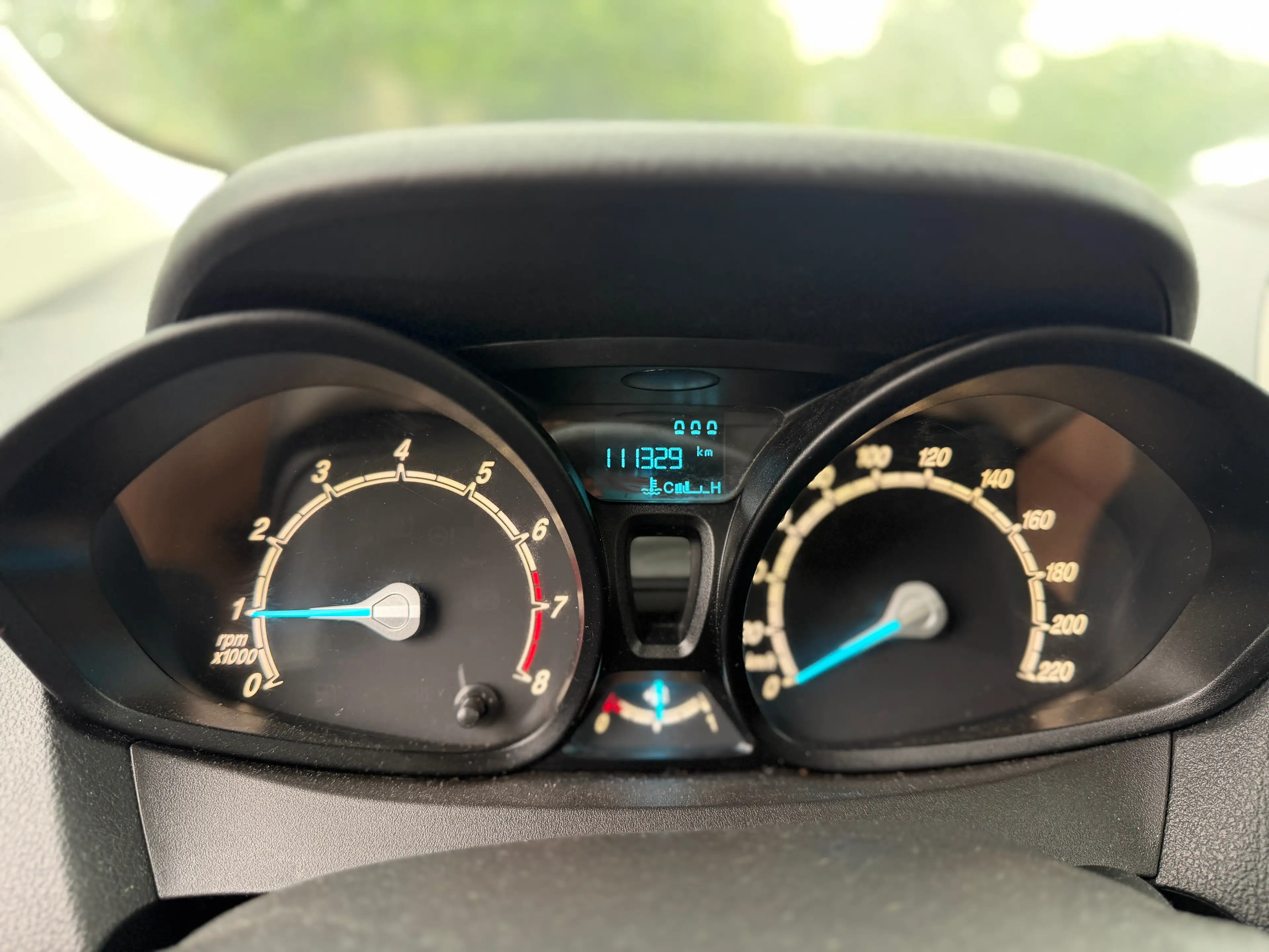 Ford Tourneo Courier 1.0 EcoBoost Ambiente — photo 12