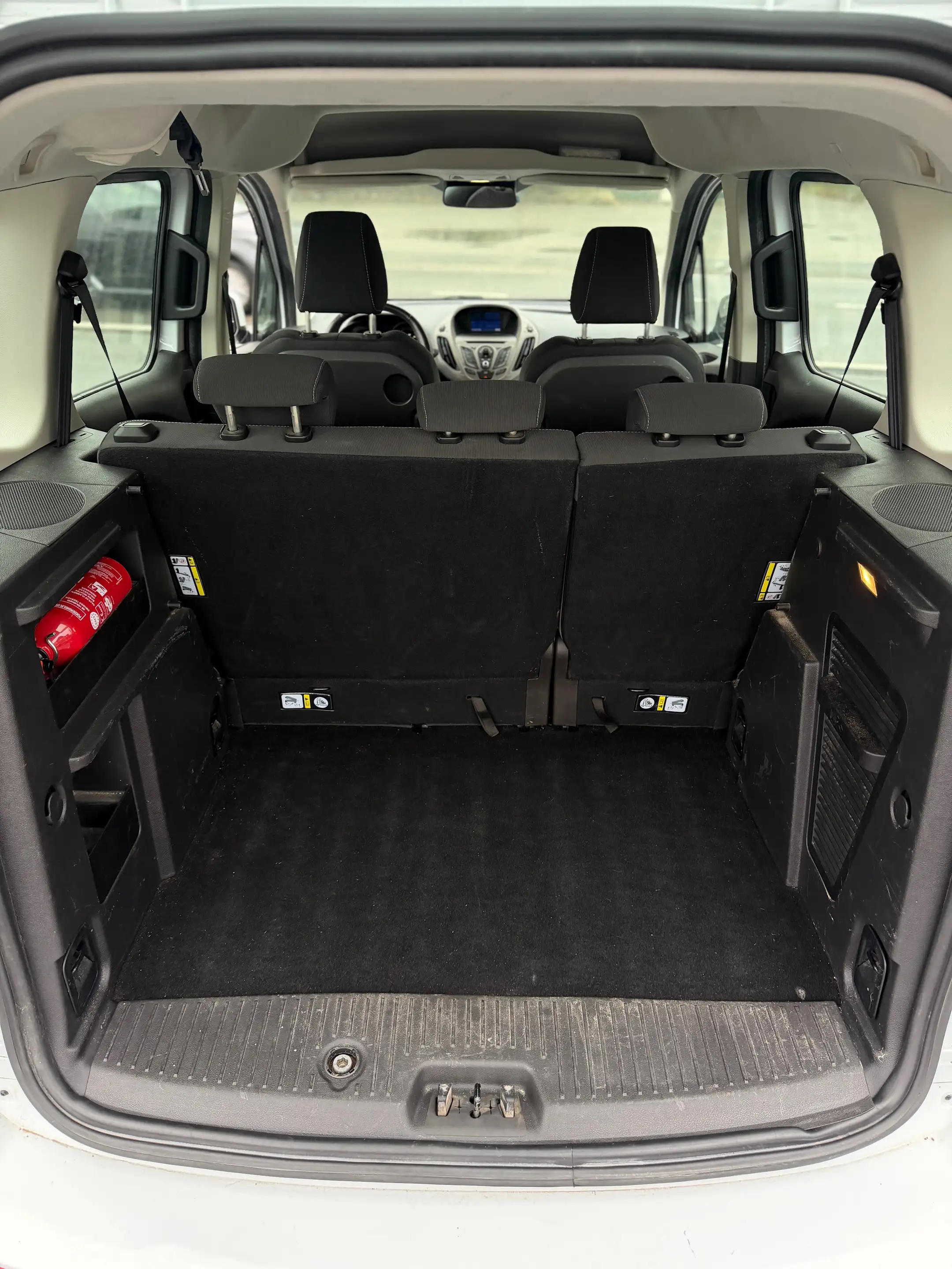 Ford Tourneo Courier 1.0 EcoBoost Ambiente — photo 7
