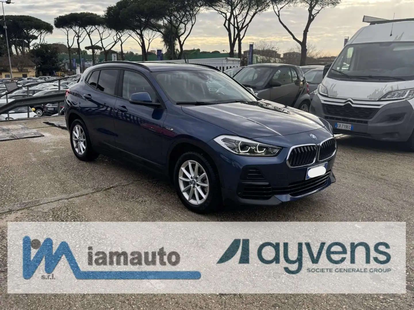 BMW X2 XDrive 25E Business 1.5cc 125cv Hybrid NAVIGATORE Blau - 1