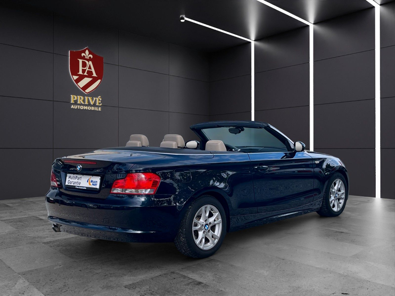BMW 118 d Cabrio Automatik~SHZ~Leder~PDC~Allwetter — photo 11