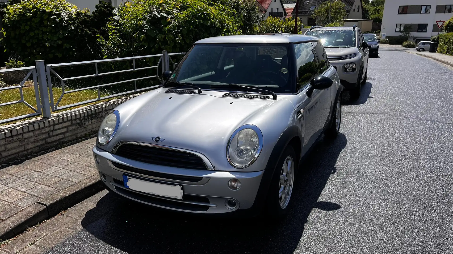 MINI One Seven - 1