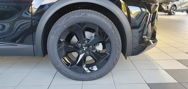Mitsubishi ASX view 11