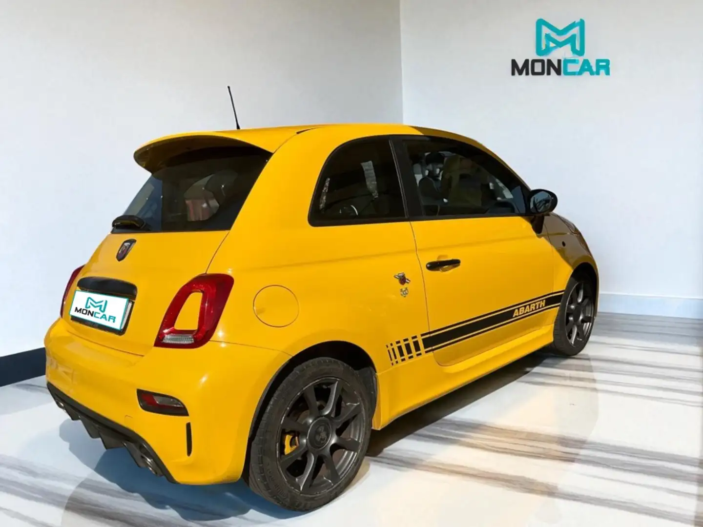Abarth 595 1.4T JET 107KW Amarillo - 2