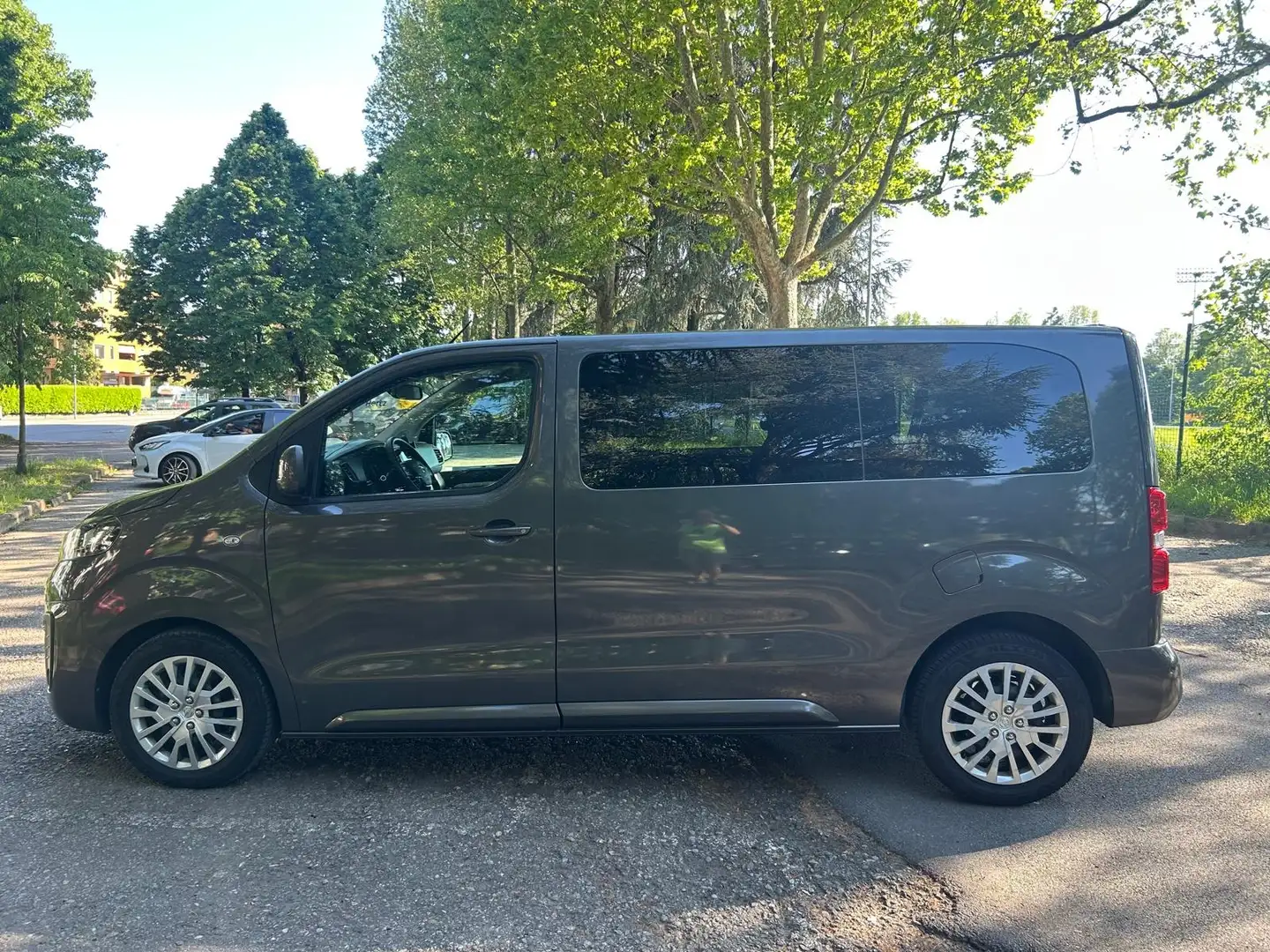 Opel Zafira Life 1.5 120 cv Grigio - 2