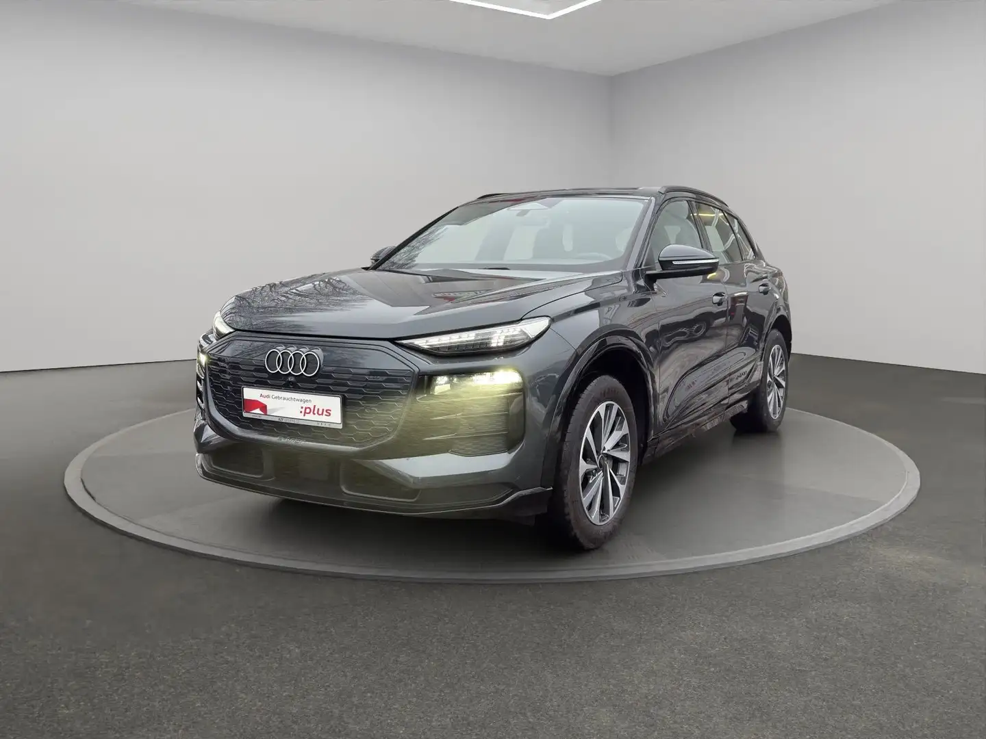 Audi Sonstige Q6 e-tron performance WÄRMEPUMPE+PANO+ACC+LED Grau - 2