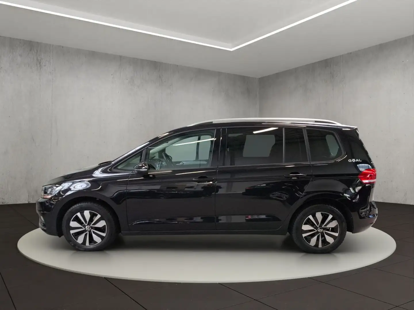 Volkswagen Touran Comfortline 2,0 l TDI SCR 110 kW (150 PS) Schwarz - 2