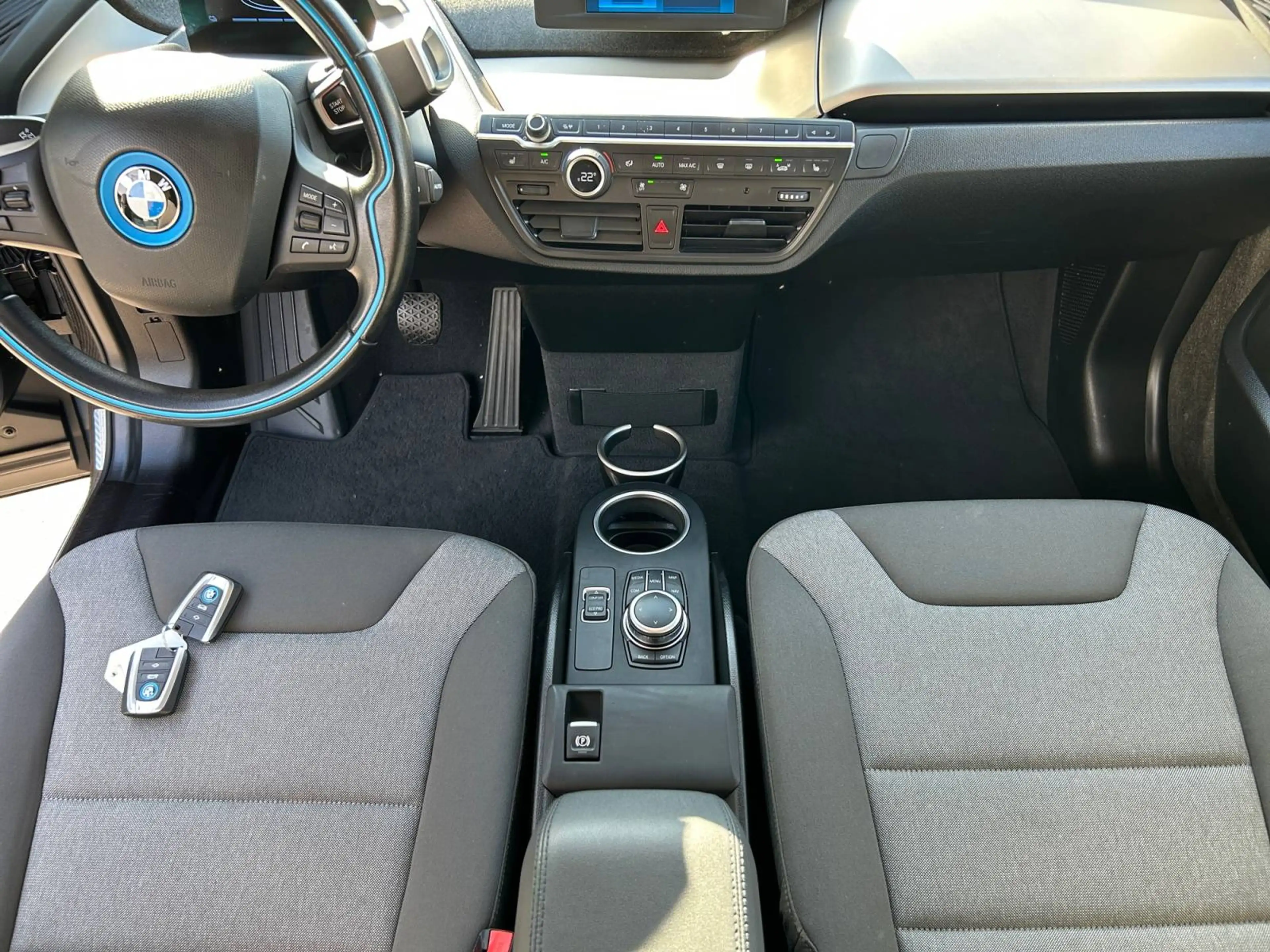 BMW i3 Basis — photo 12