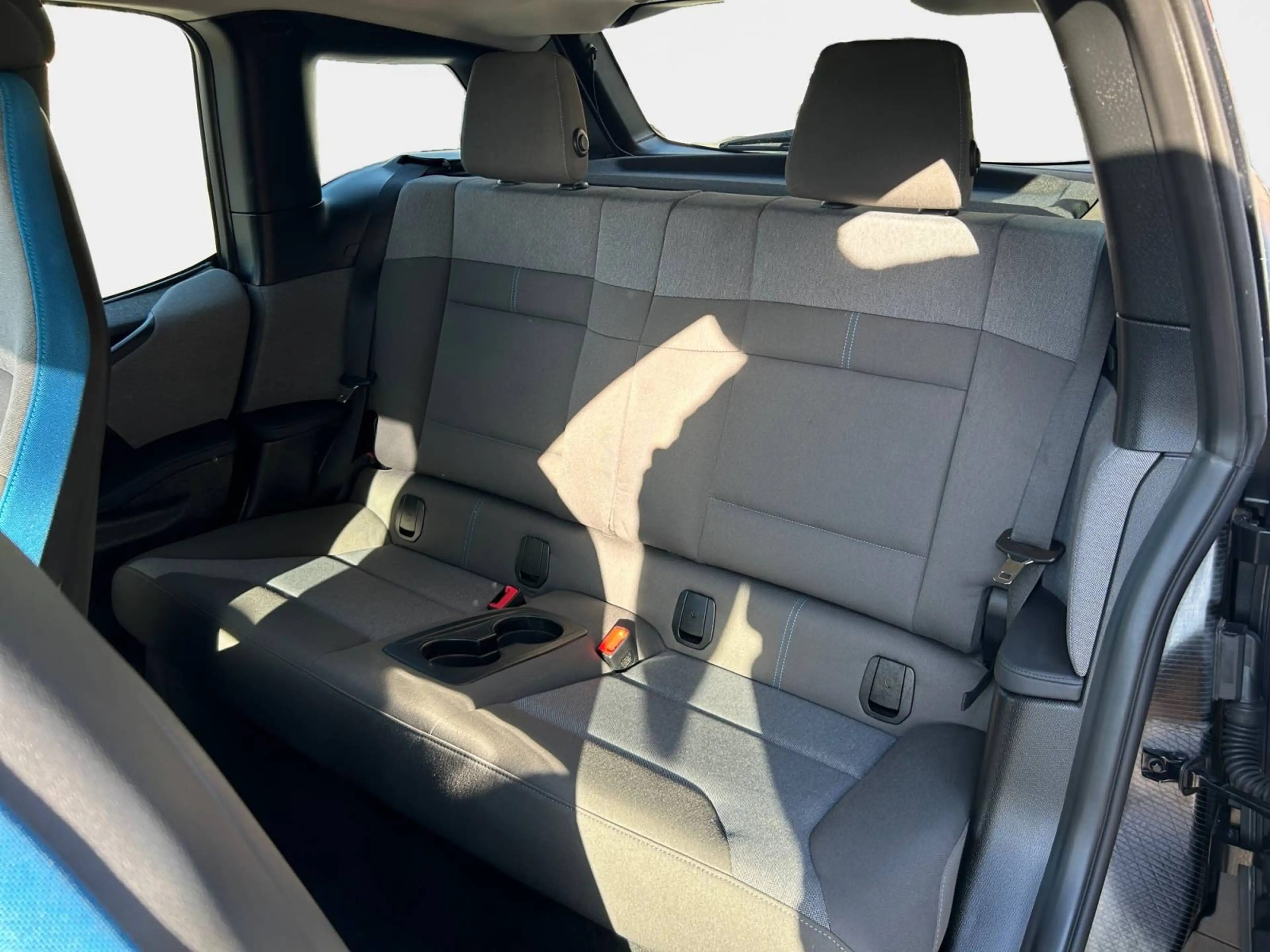 BMW i3 Basis — photo 14