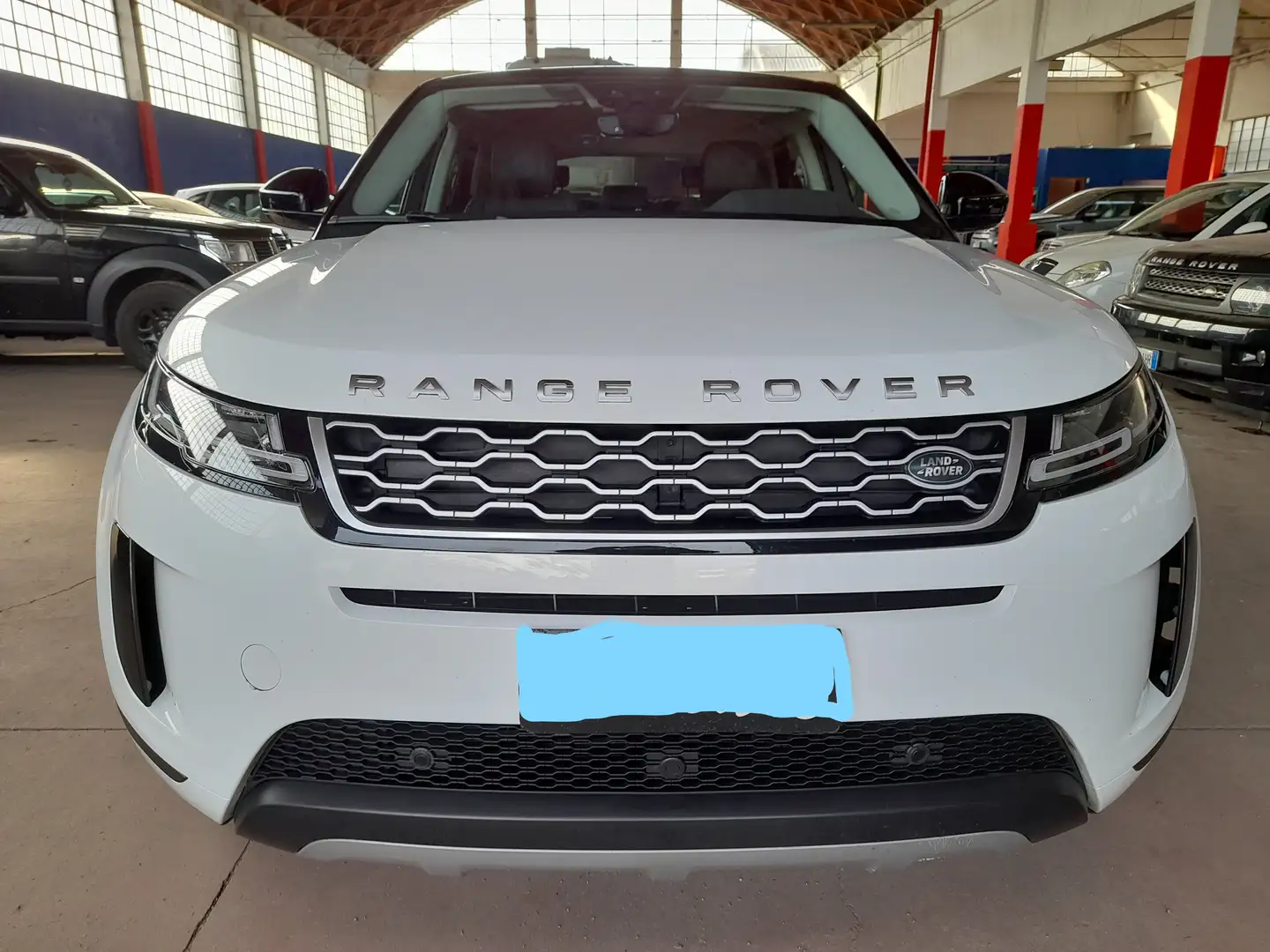 Land Rover Range Rover Evoque 2.0d i4 mhev HSE awd 150cv auto Weiß - 1