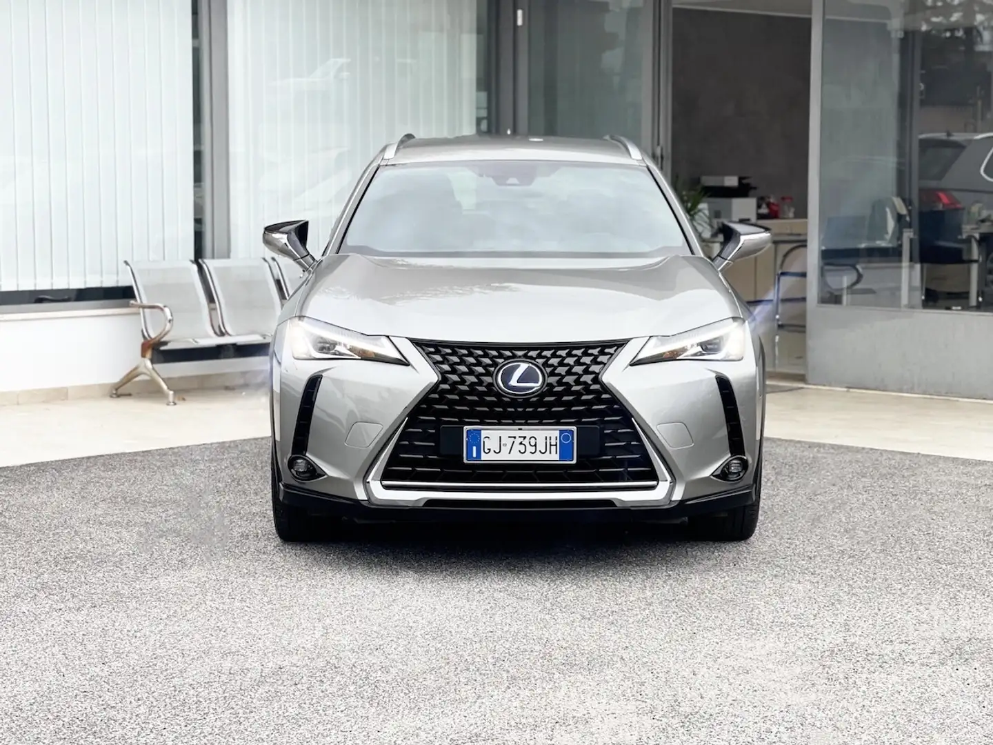 Lexus Sonstige 2.0 Hybrid 152CV E6 Automatica - 2022 Silber - 2