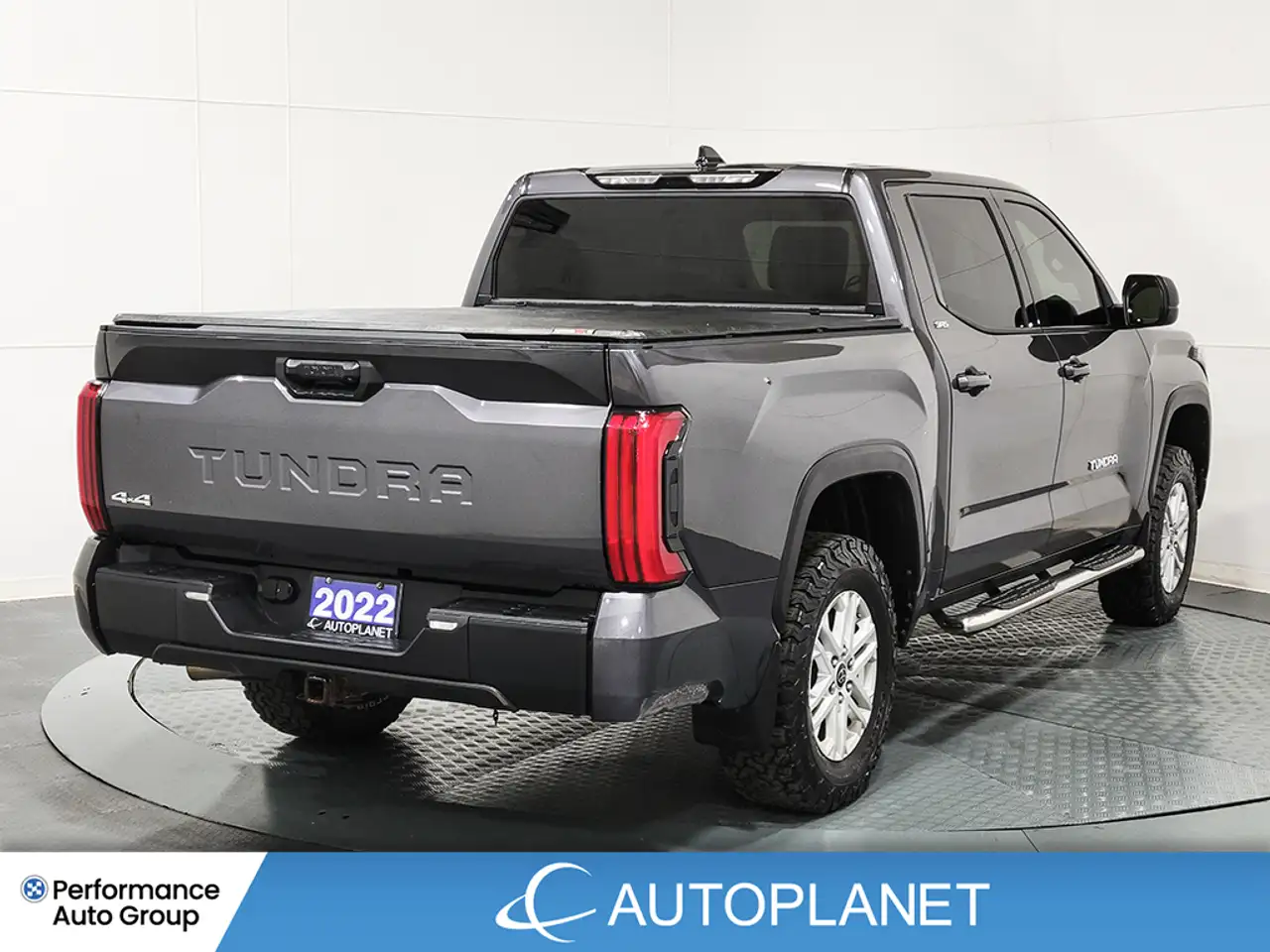 Toyota Tundra снимка Toyota Tundra