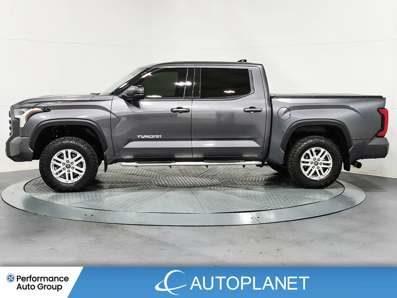 Toyota Tundra снимка Toyota Tundra
