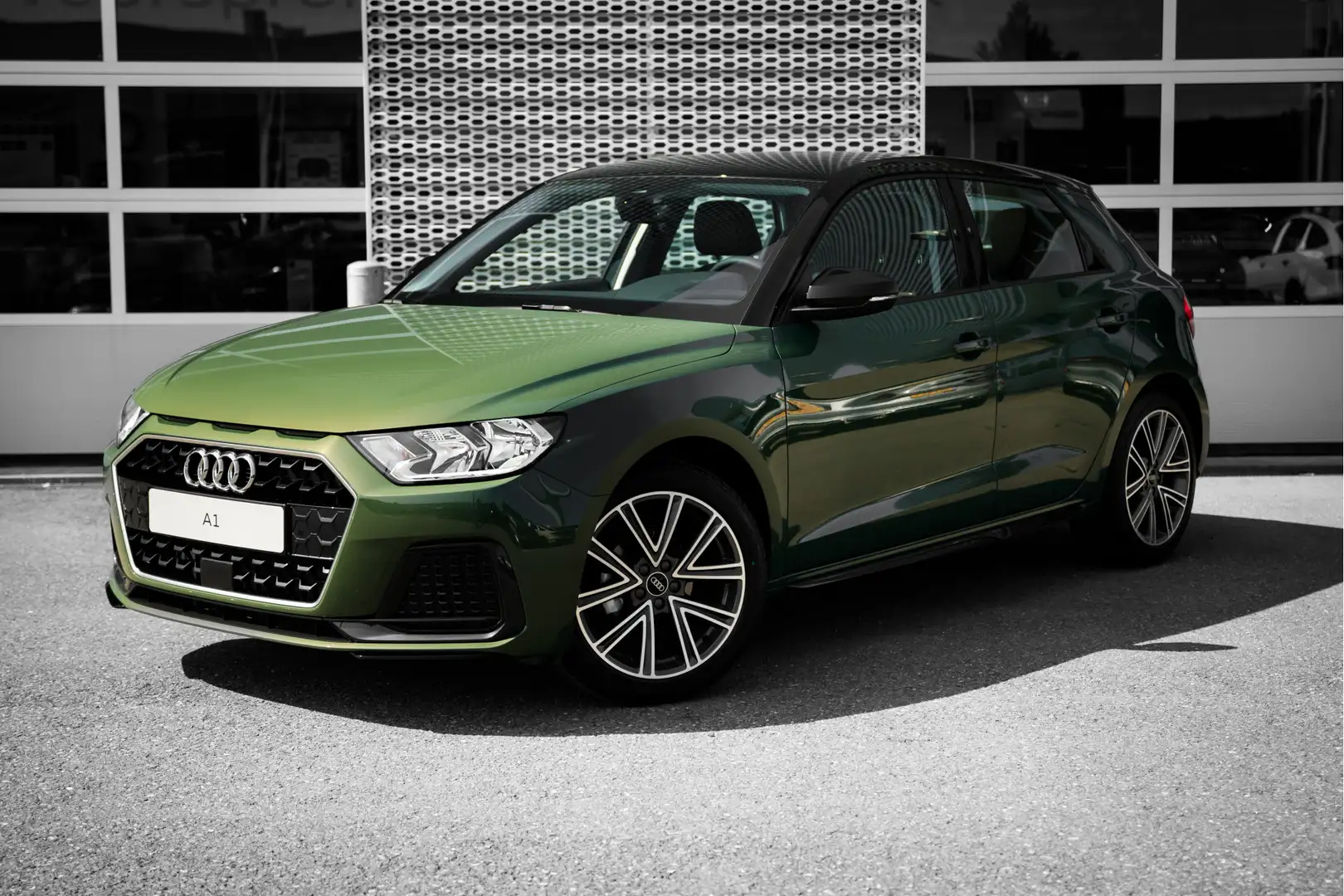 Audi A1 Sportback 25 TFSI Advanced edition | Climatronic | Groen - 1