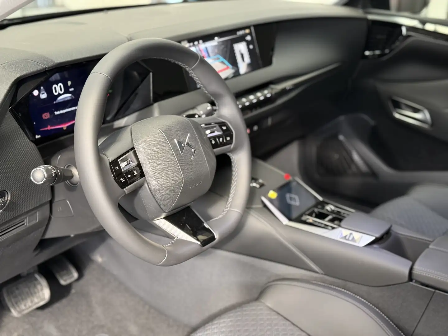 DS Automobiles DS 4 Pallas hybrid #nieuw #direct leverbaar Grigio - 2
