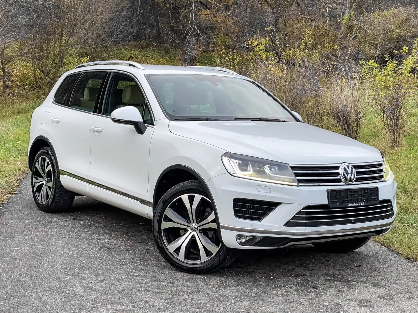 Volkswagen Touareg 4M|Bi-XEN|AHK|360 CAM|LENK HZ|MEM|KEY|++ Weiß - 2
