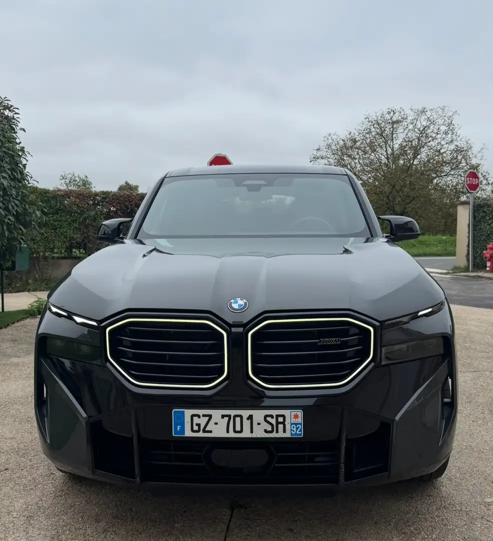 BMW XM - 1