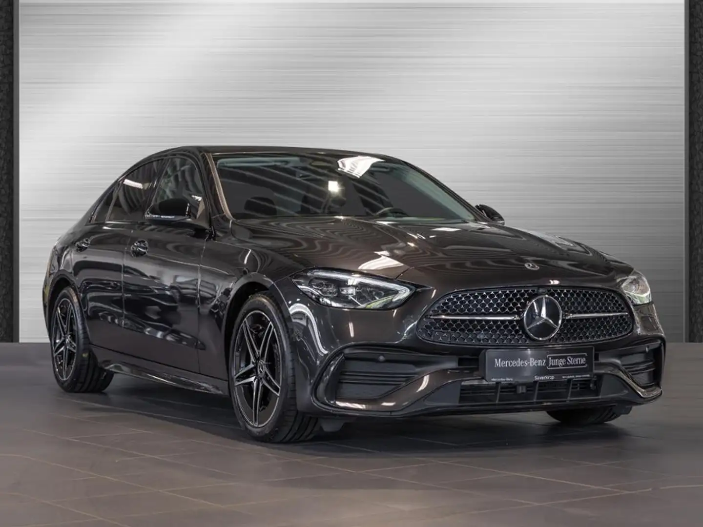 Mercedes-Benz C 220 d , AMG NIGHT MEMO KAMERA SPUR PDC SHD SHZ Grau - 2