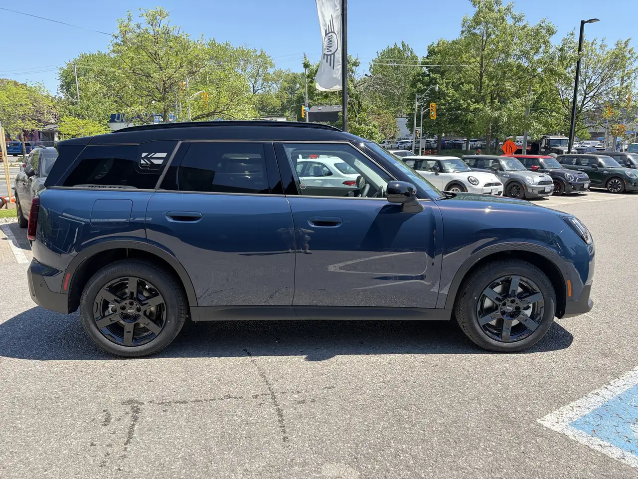 MINI Countryman снимка MINI Countryman