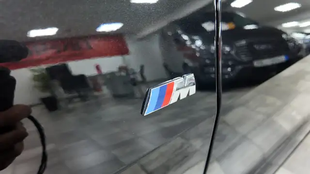 BMW 4 Series view 13