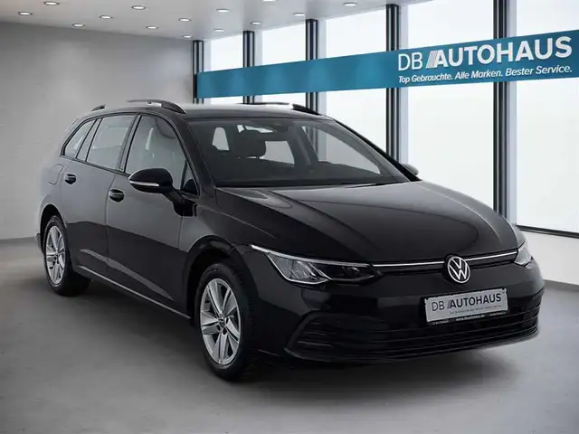 Volkswagen Golf view 2