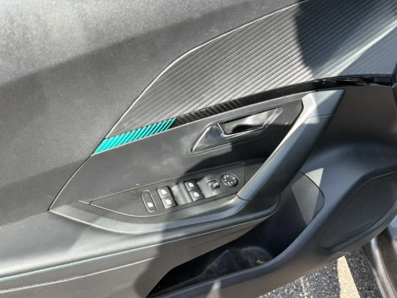 Peugeot 2008 2008 — photo 16