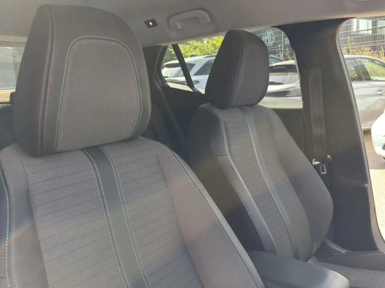 Peugeot 2008 2008 — photo 21