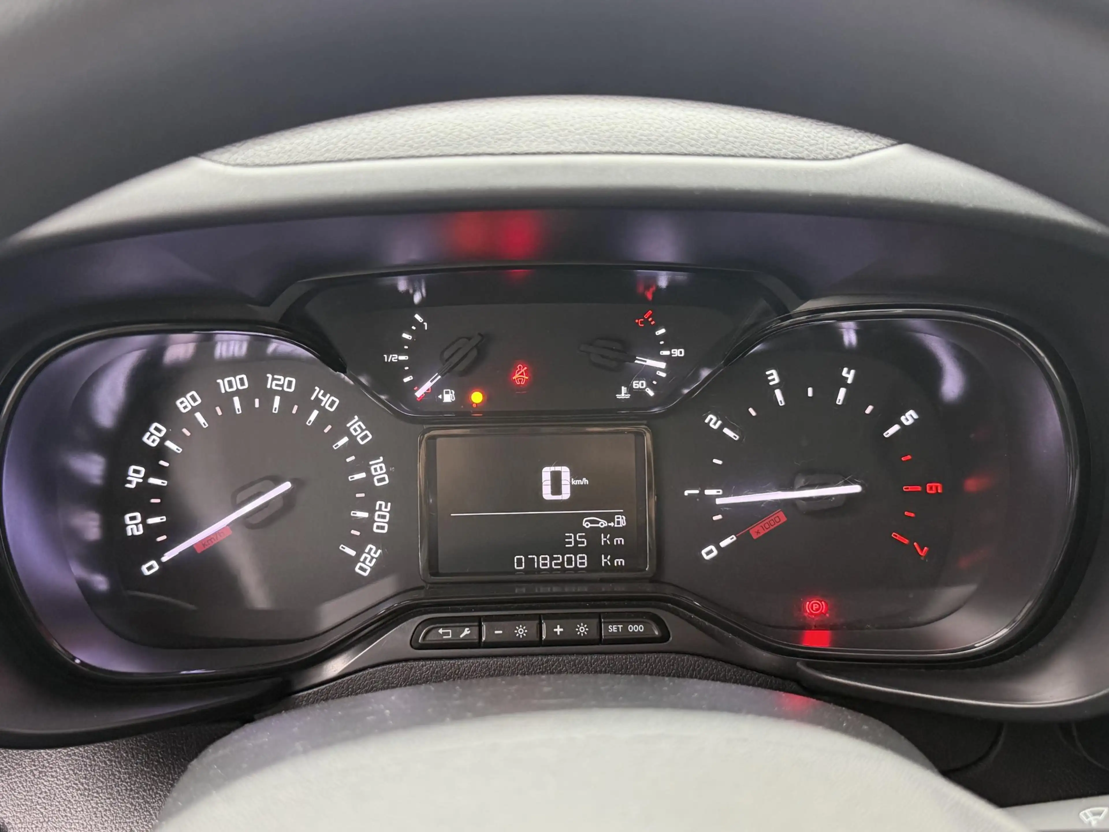 Toyota Proace City 1.5 D-4D COOL L2 3-PERS AIRCO CRUISE BETIMMERD P-S — photo 10