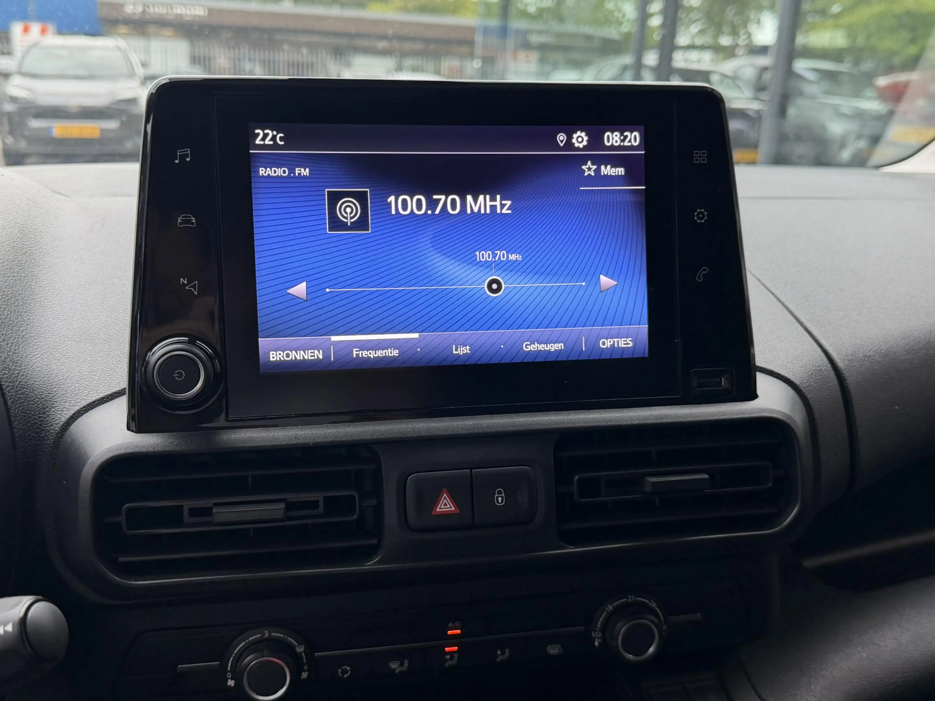 Toyota Proace City 1.5 D-4D COOL L2 3-PERS AIRCO CRUISE BETIMMERD P-S — photo 13
