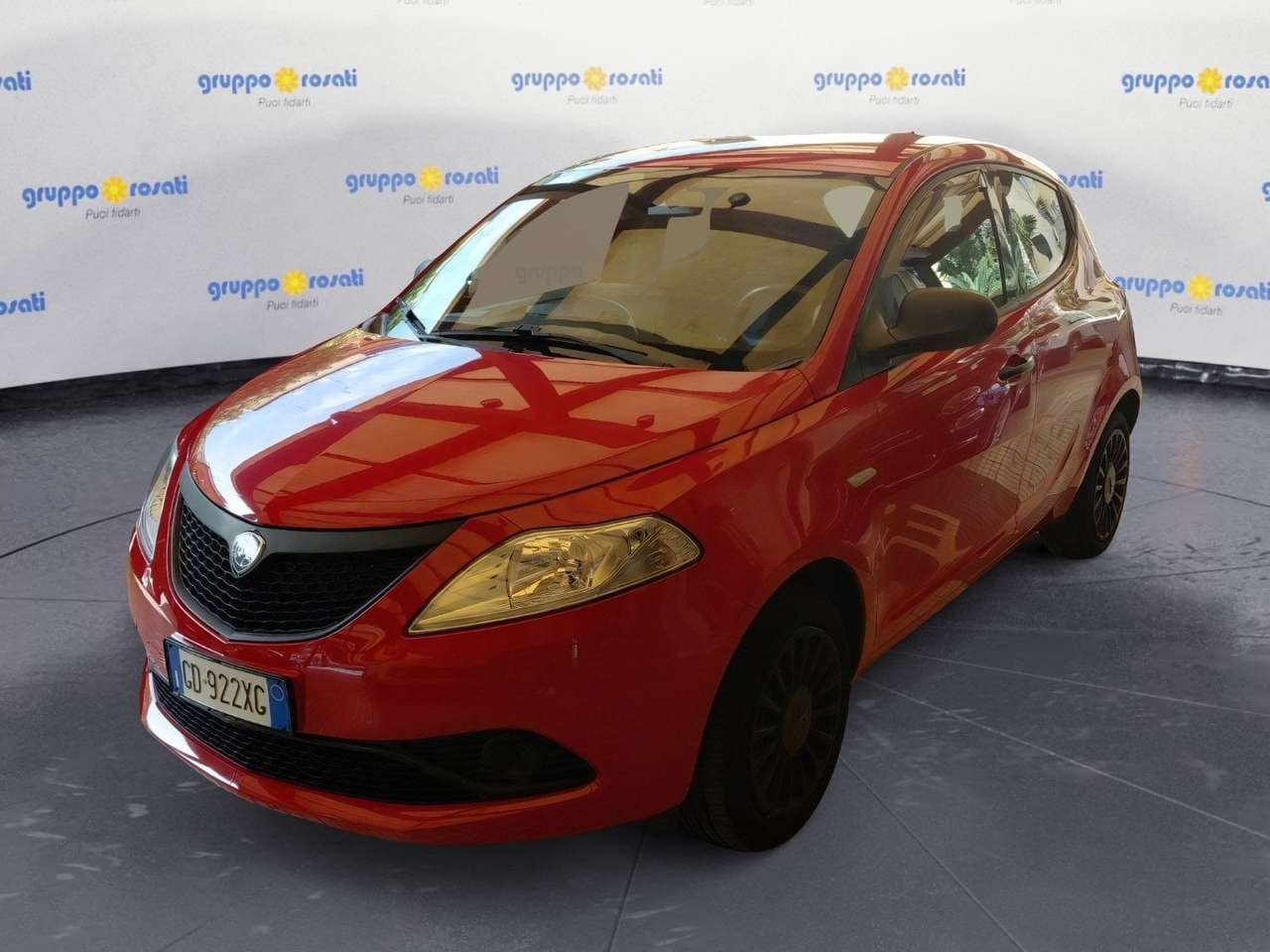 Lancia Ypsilon 1.0 70cv Firefly Hybrid S&S Silver