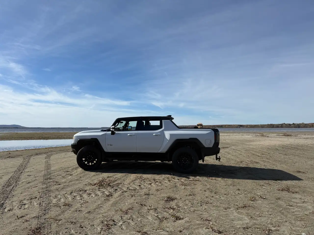 GMC HUMMER EV Pickup снимка GMC HUMMER EV Pickup