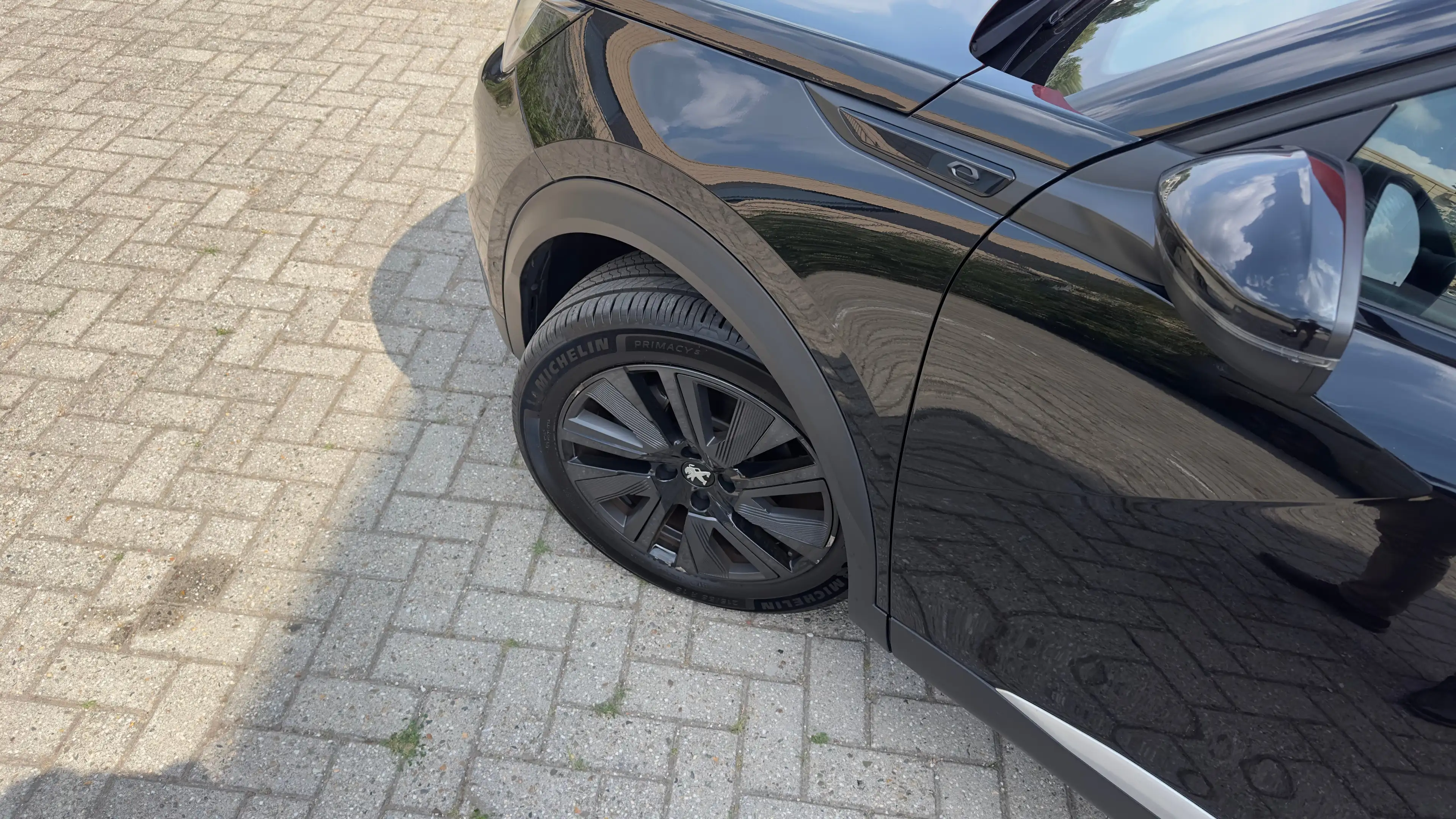 Peugeot e-2008 EV GT Pack 50 kWh | Panorama Dak | Stoelverwarming — photo 8