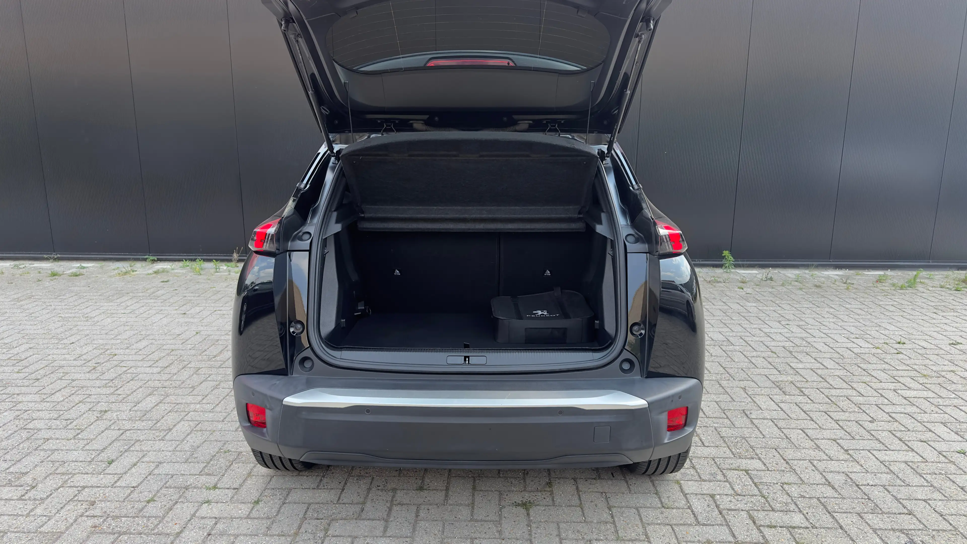 Peugeot e-2008 EV GT Pack 50 kWh | Panorama Dak | Stoelverwarming — photo 14