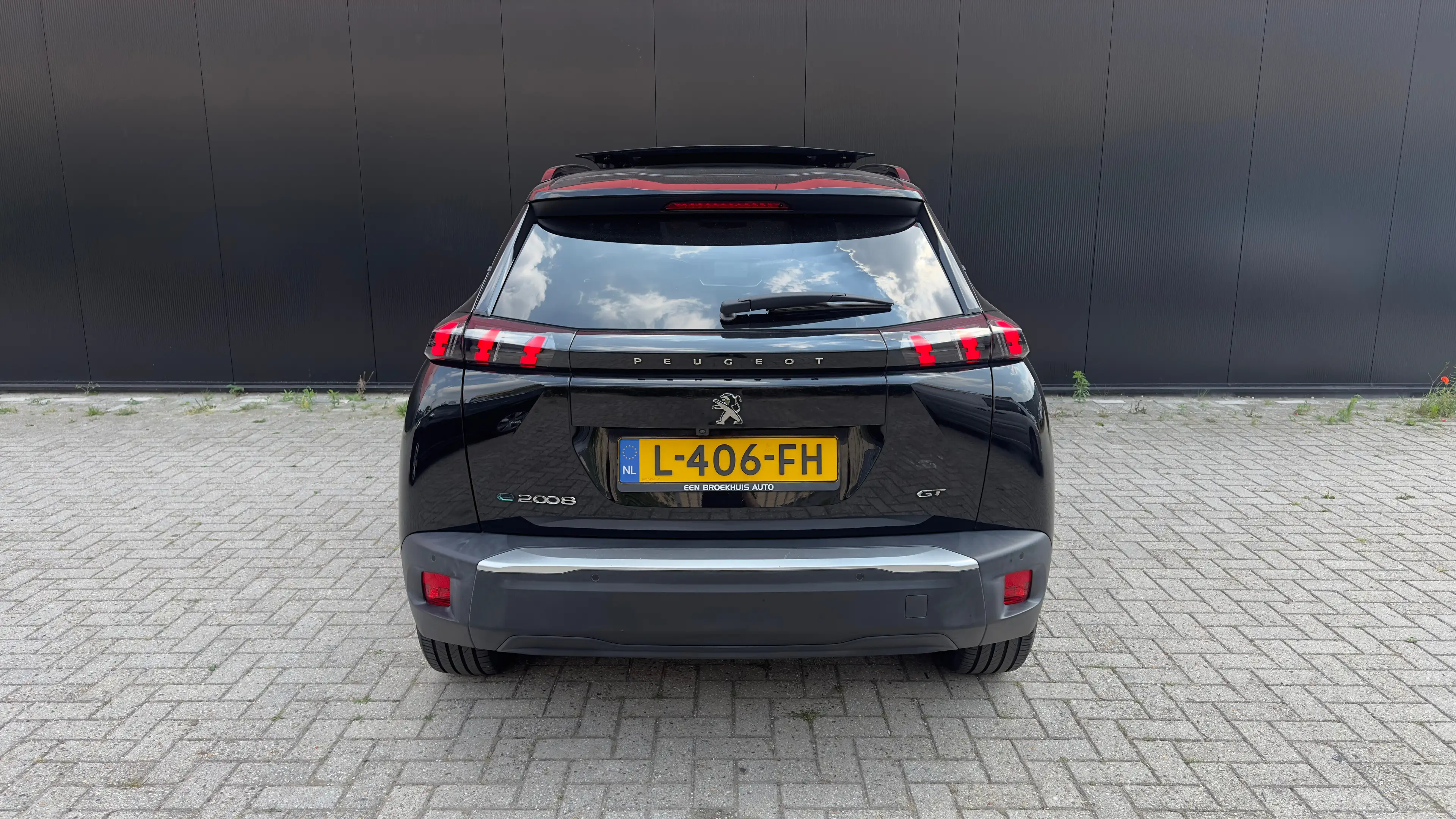 Peugeot e-2008 EV GT Pack 50 kWh | Panorama Dak | Stoelverwarming — photo 13