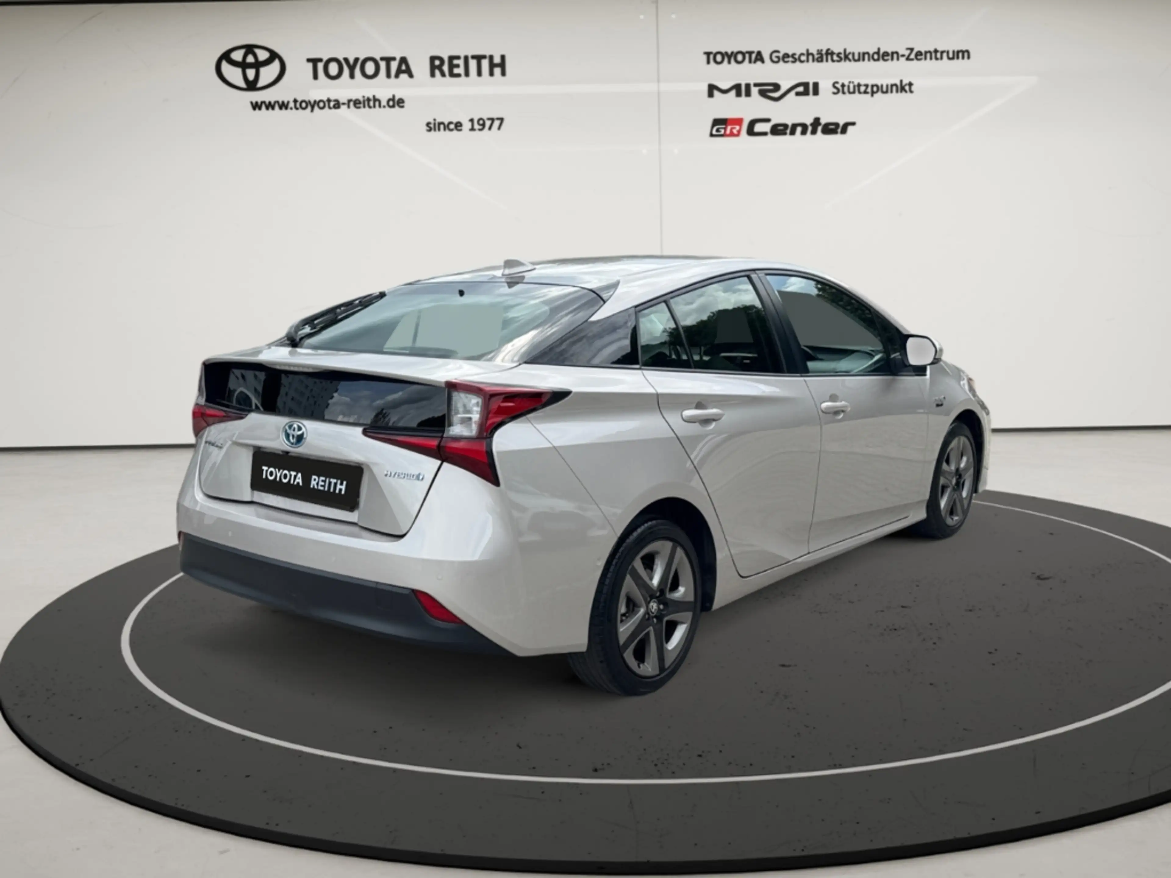 Toyota Prius Comfort HUD LED Mehrzonenklima DAB SHZ Keyless Ent — photo 5