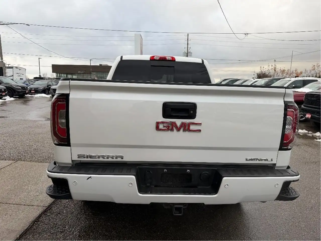 GMC Sierra 1500 снимка GMC Sierra 1500