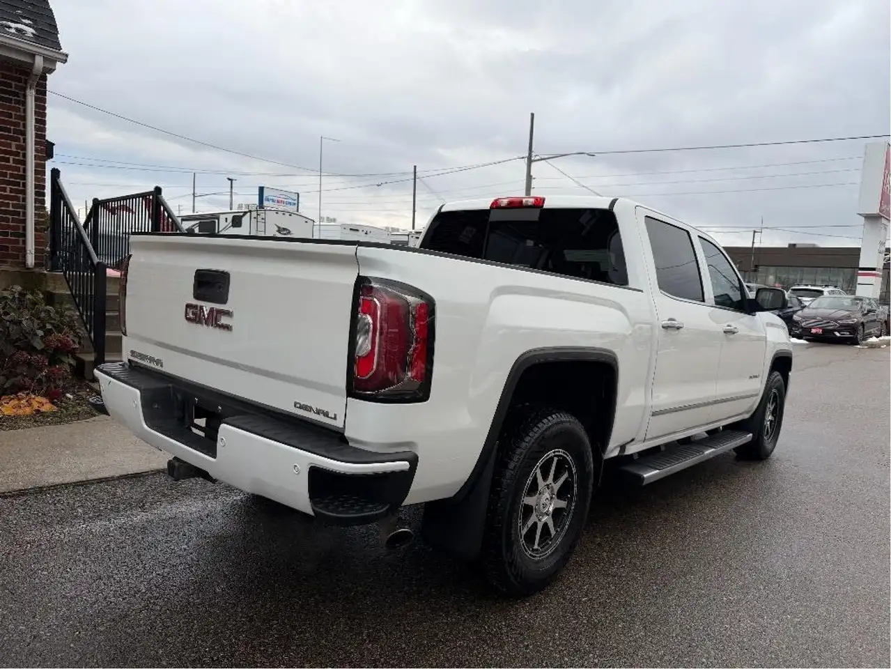 GMC Sierra 1500 снимка GMC Sierra 1500