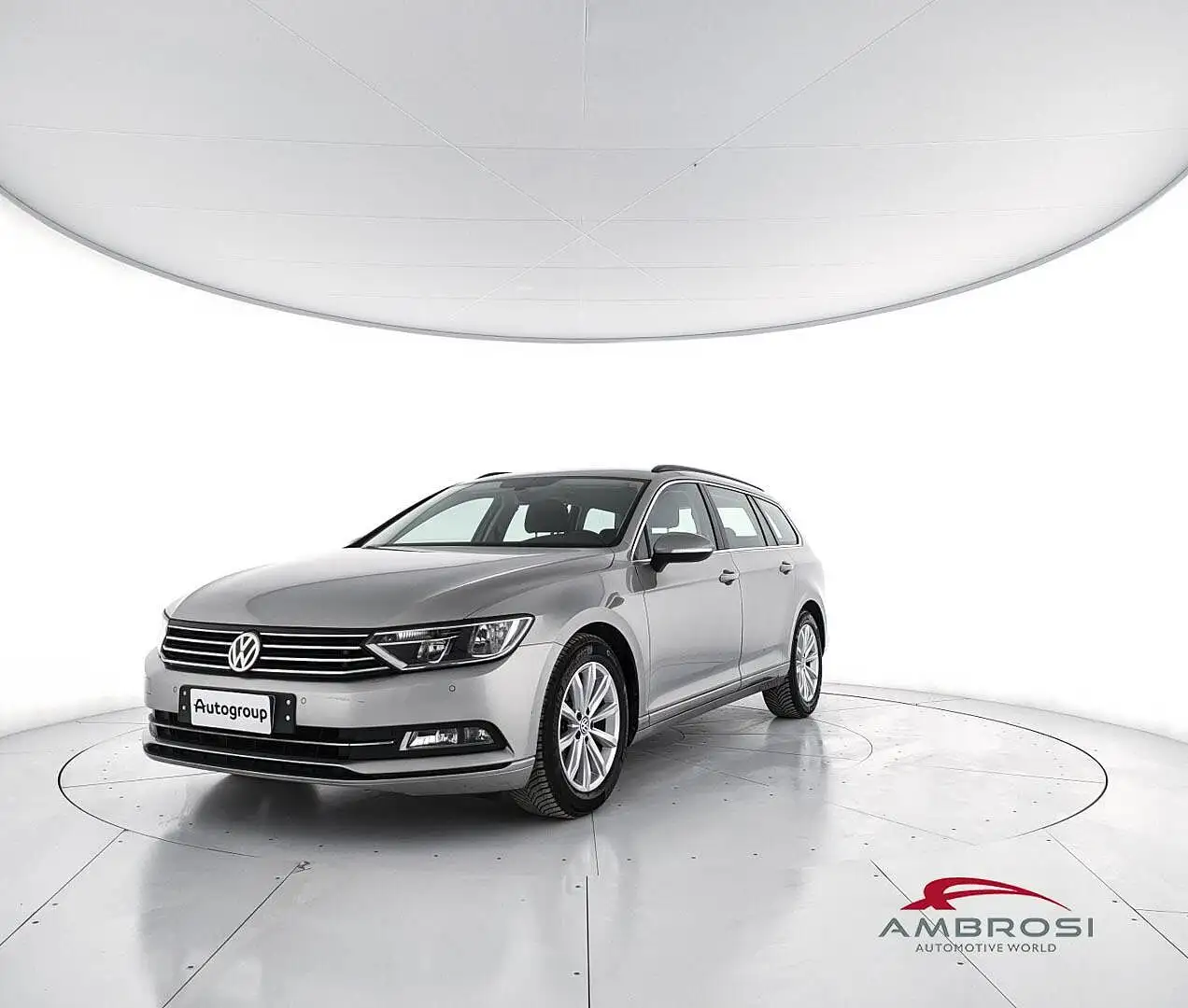 Volkswagen Passat 2.0 TDI Business BlueMotion Tech. Grigio - 1