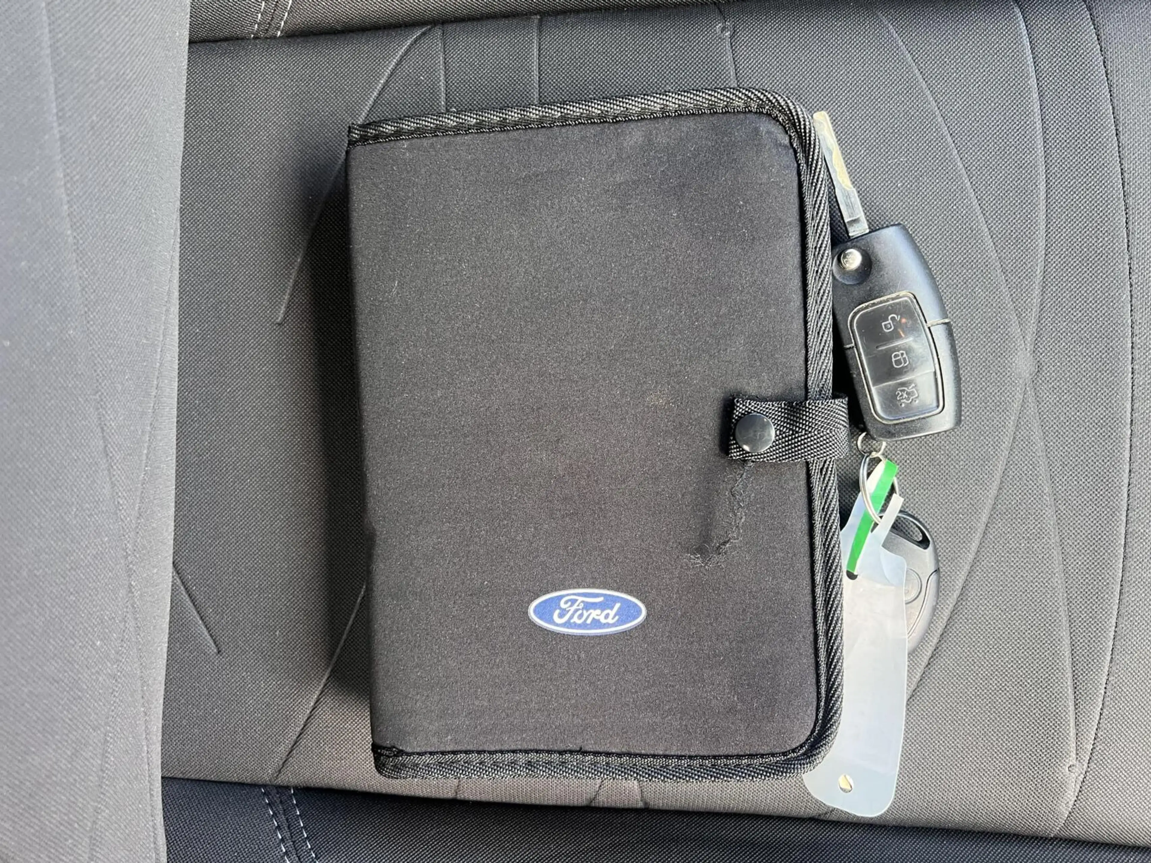 Ford Fiesta 1.0 Style 5 Deurs Airco Navi Bluetooth Topstaat! — photo 44