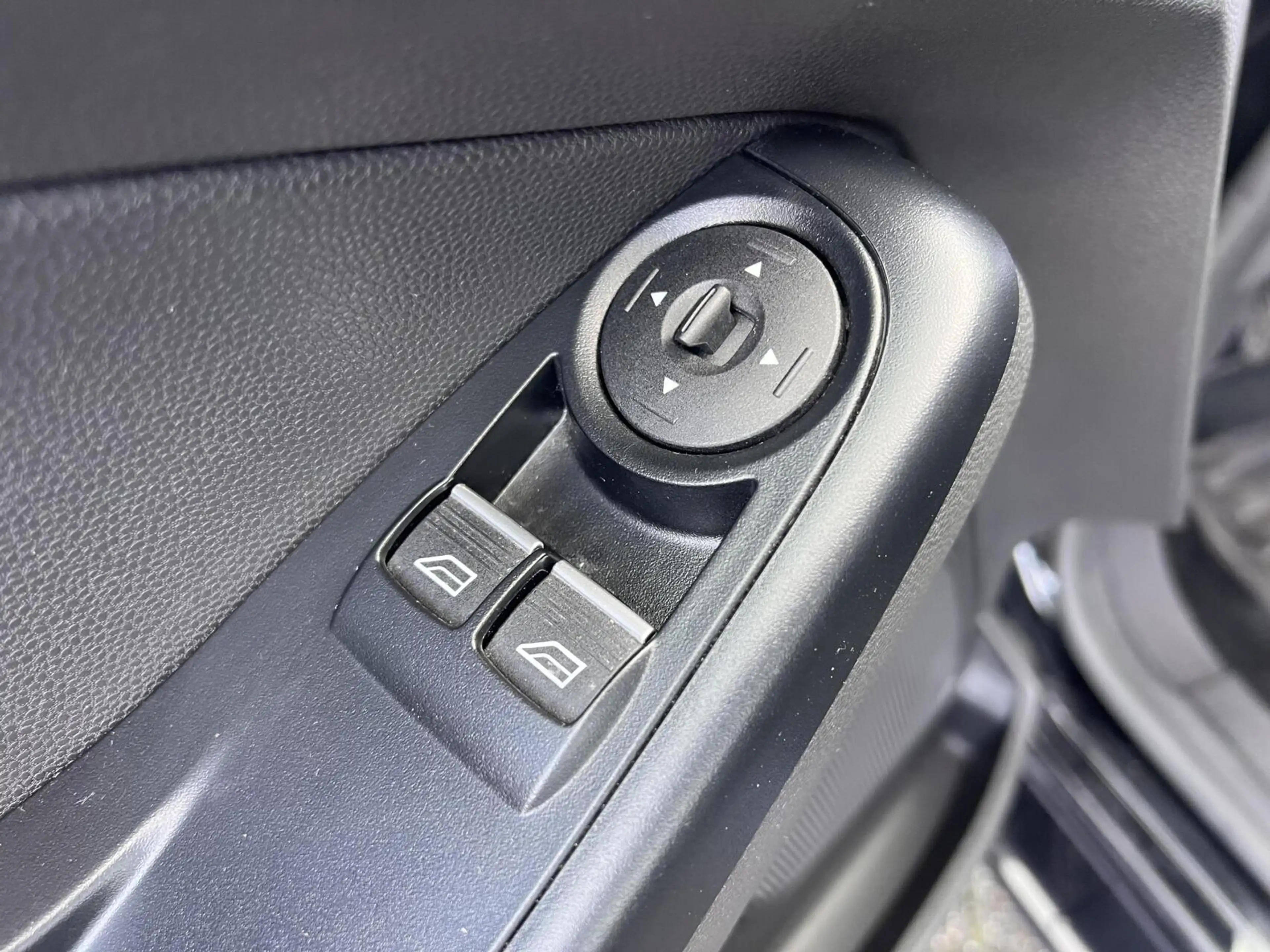 Ford Fiesta 1.0 Style 5 Deurs Airco Navi Bluetooth Topstaat! — photo 37