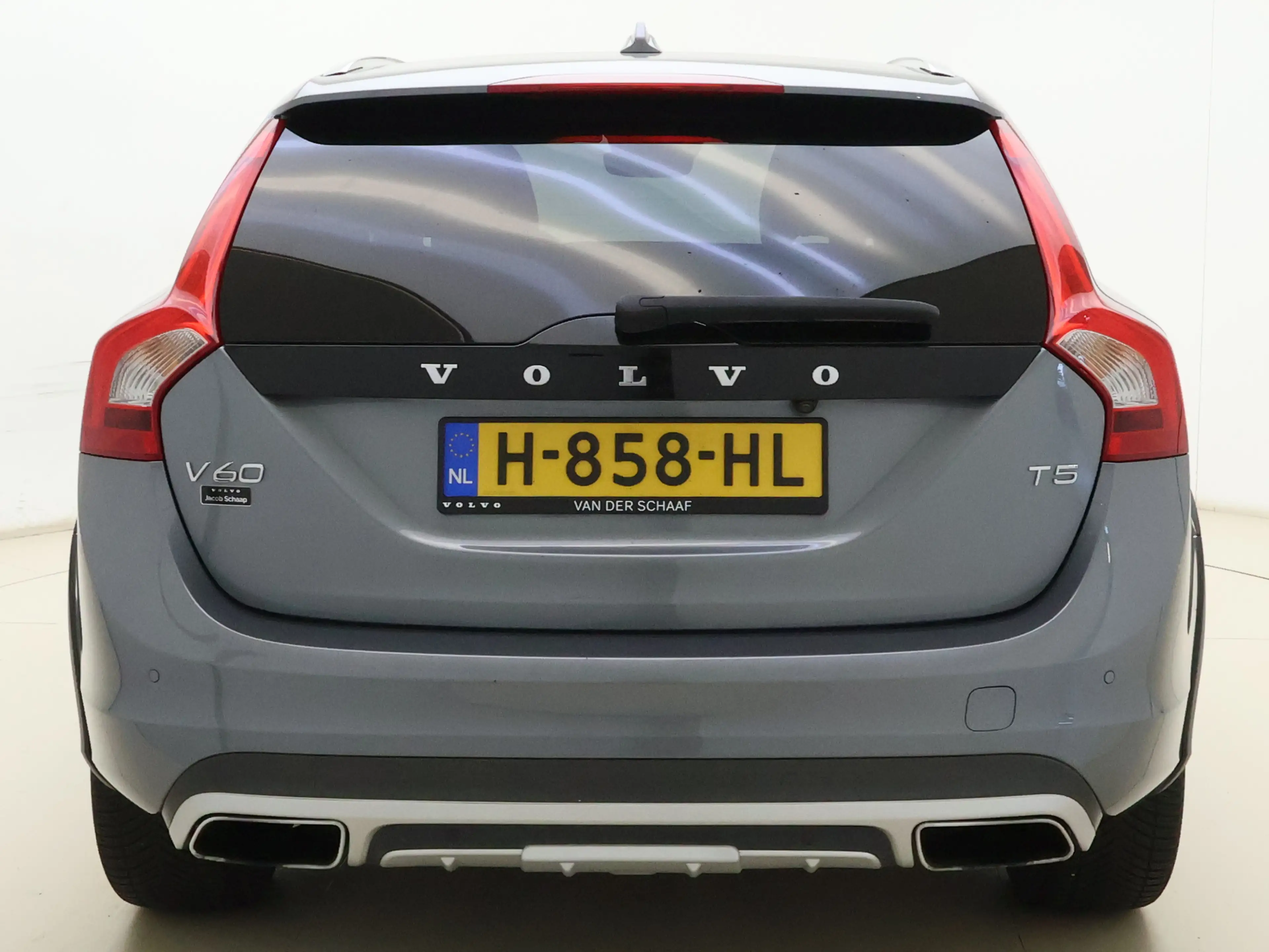 Volvo V60 Cross Country T5 Summum | Trekhaak | Blis | Keyless Entry | Prem — photo 12