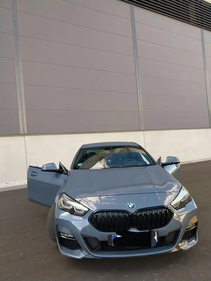 BMW 220
