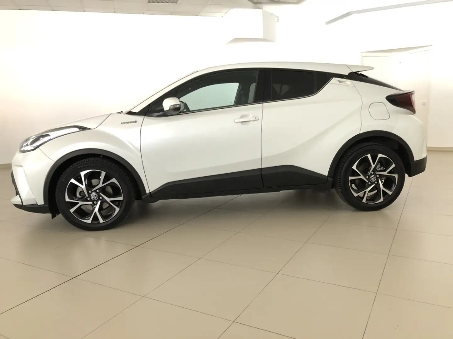 Toyota C-HR 125H Advance Blanco - 2