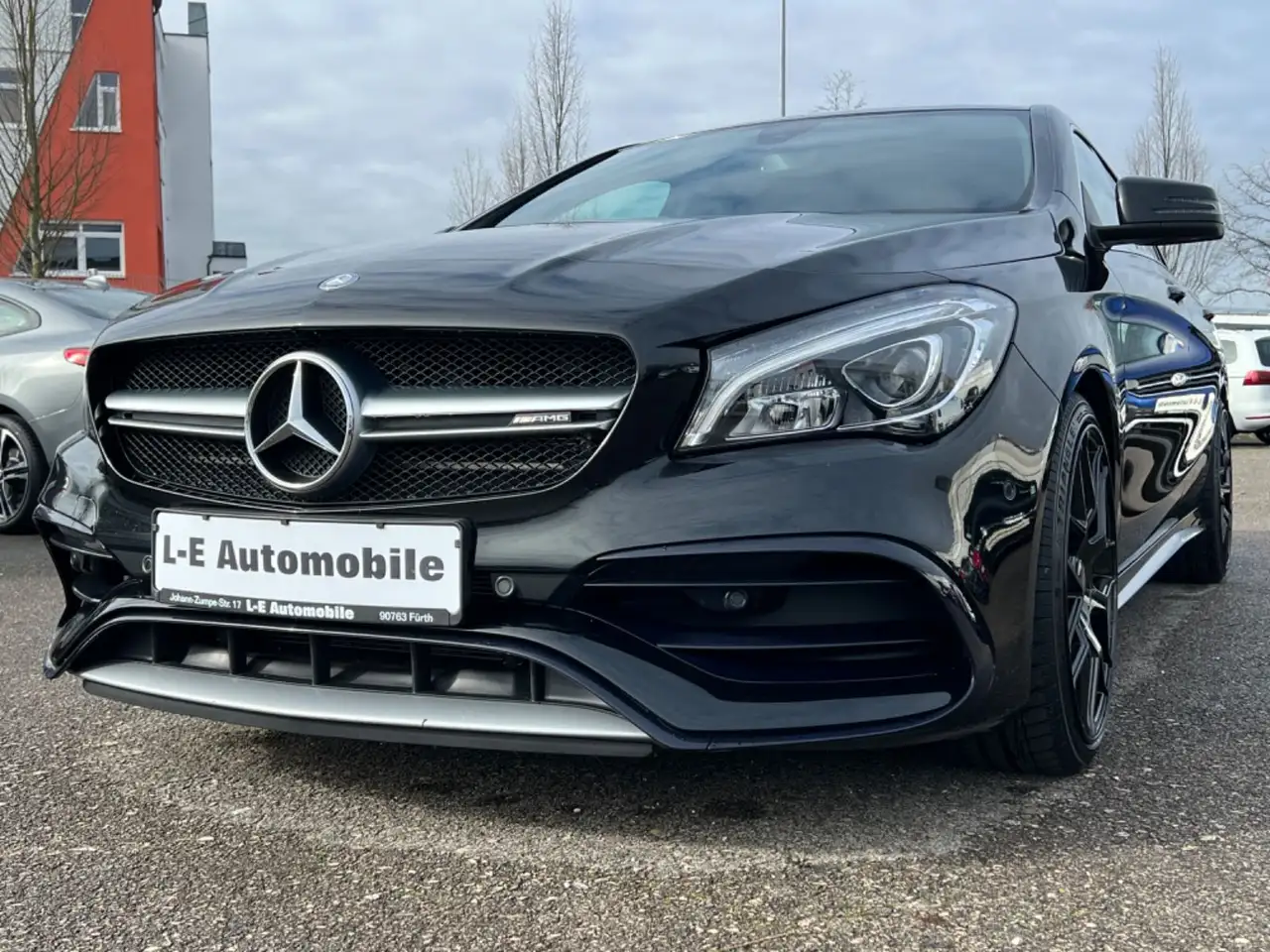 Mercedes-Benz CLA 45 AMG