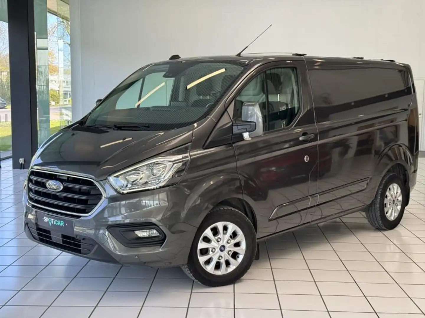 Ford Transit *** Custom L1H1 Boite auto *** Grijs - 1