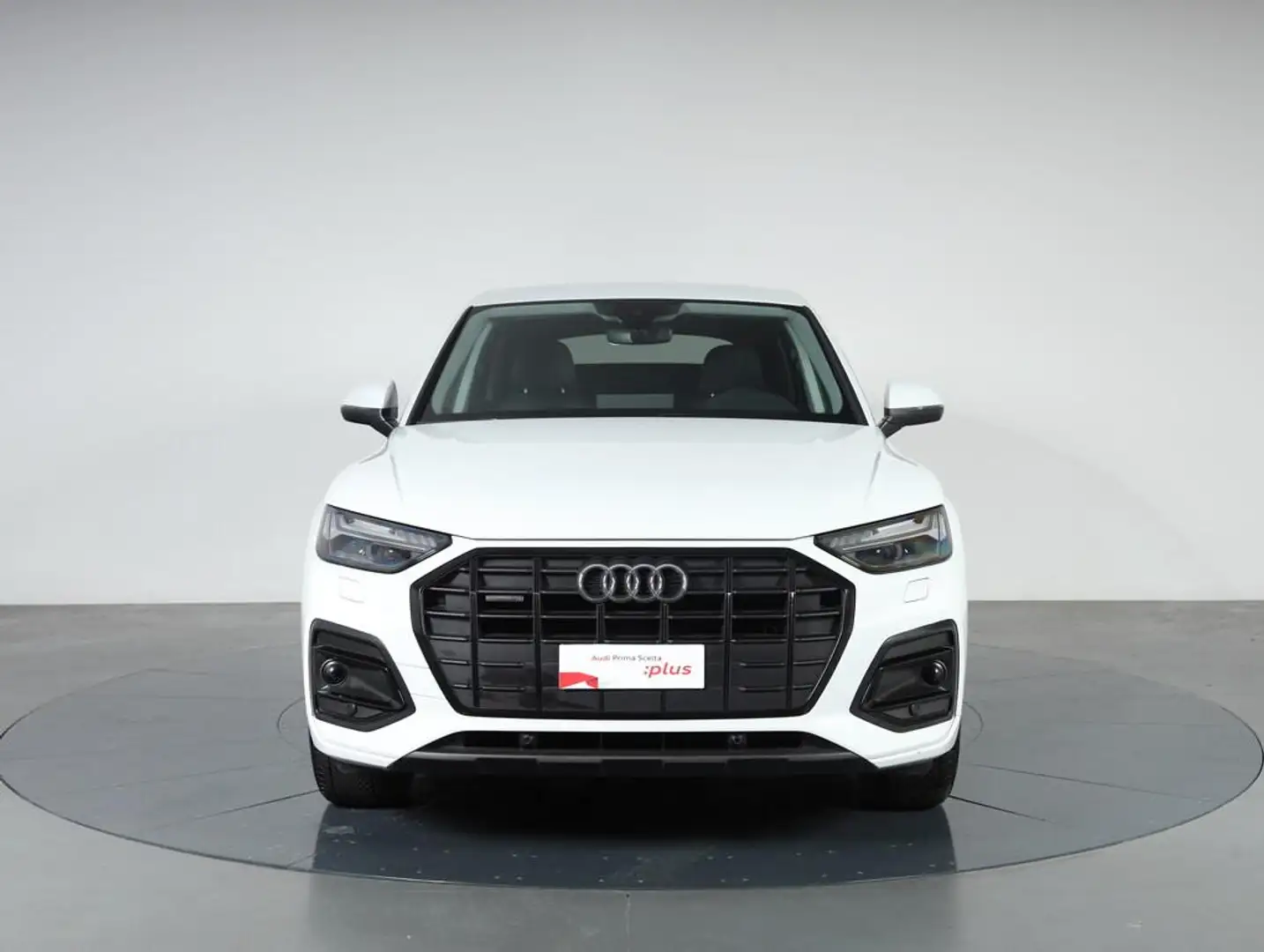Audi Q5 Sportback 40 2.0 tdi mhev 12V Business Advanced Bílá - 2