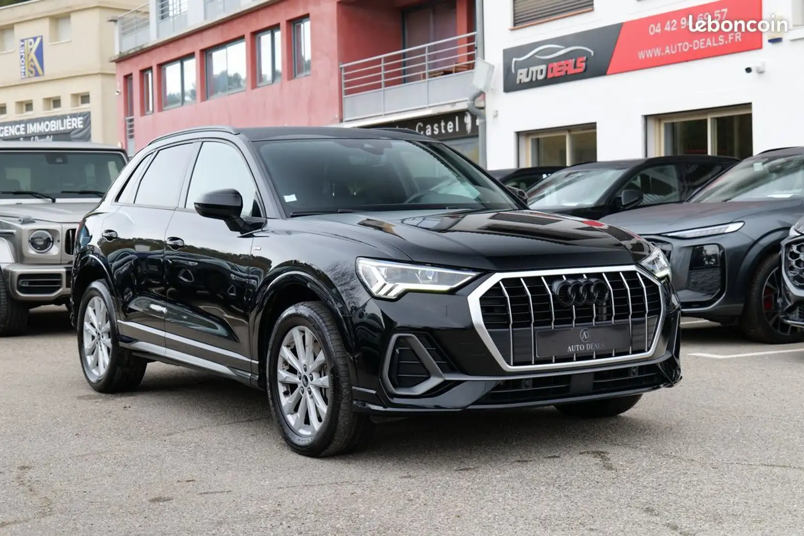 Audi Q3 45 tfsi e 245 ch s-line s tronic full service Schwarz - 2